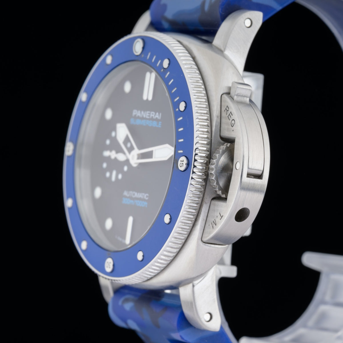 Panerai Submersible Azzurro PAM01209 42mm Black & Blue Watch + Papers/Band4