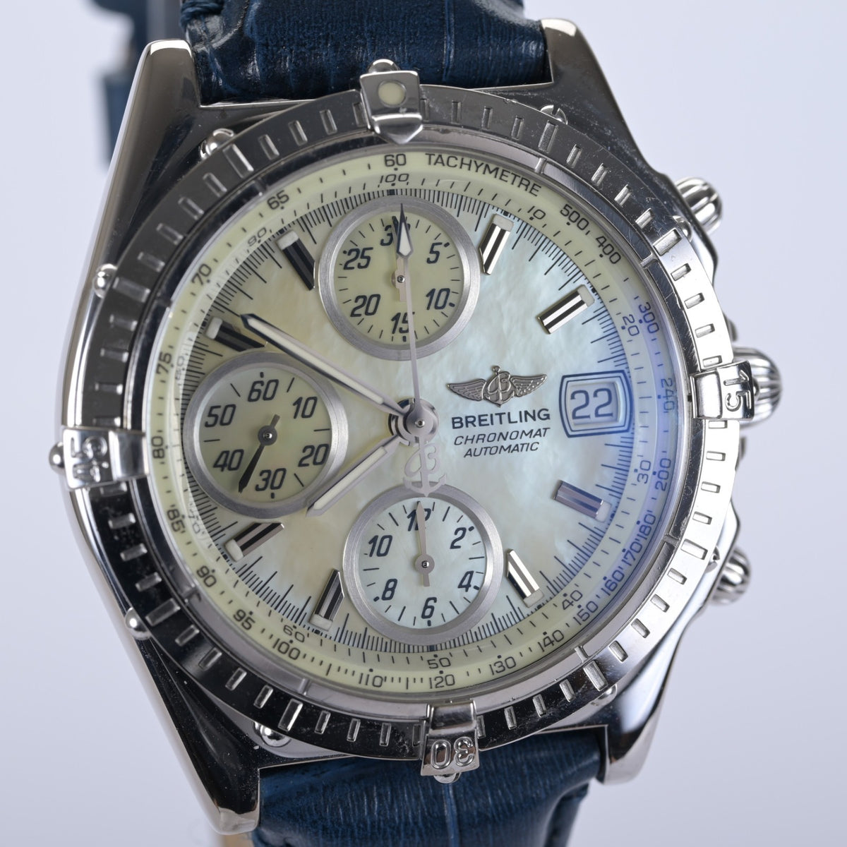 Breitling Chronomat 18k White Gold J13050.1 39mm Mother of Pearl Dial Men Watch2