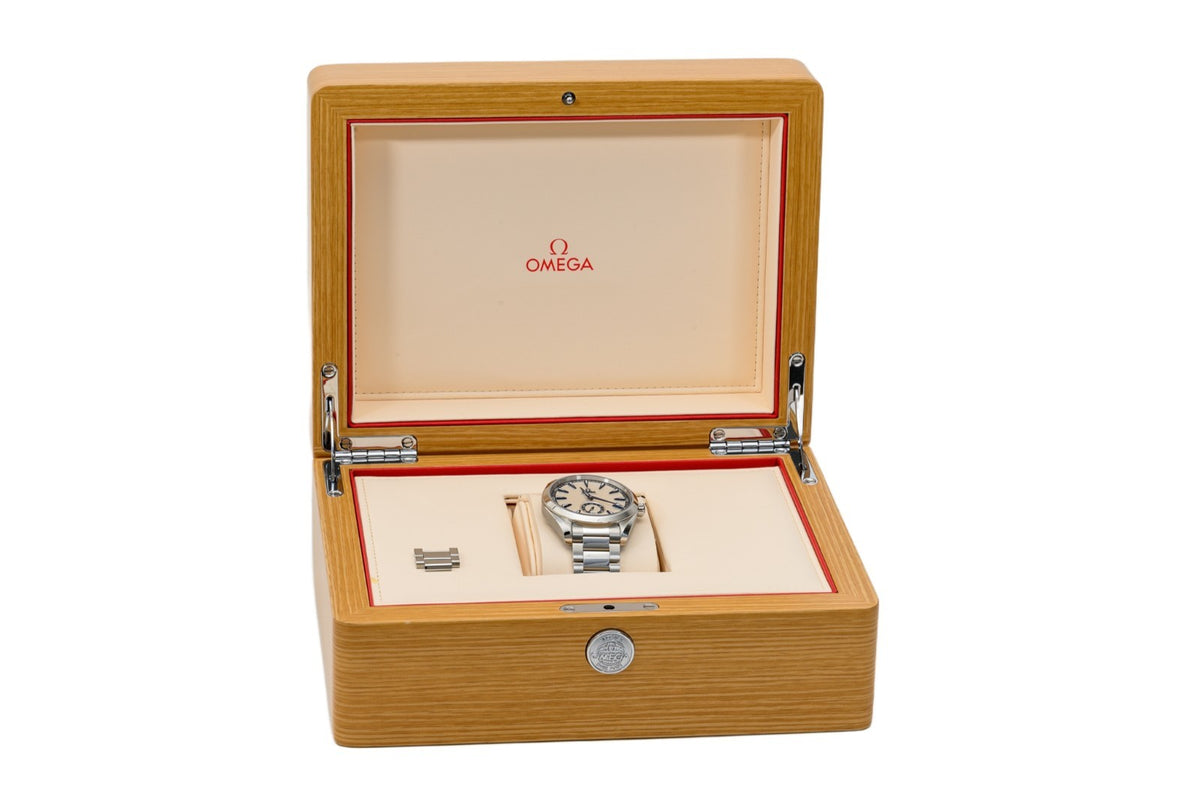 Omega Seamaster Aqua Terra 220.10.41.21.02.004 Small Seconds Mens Watch Full set8