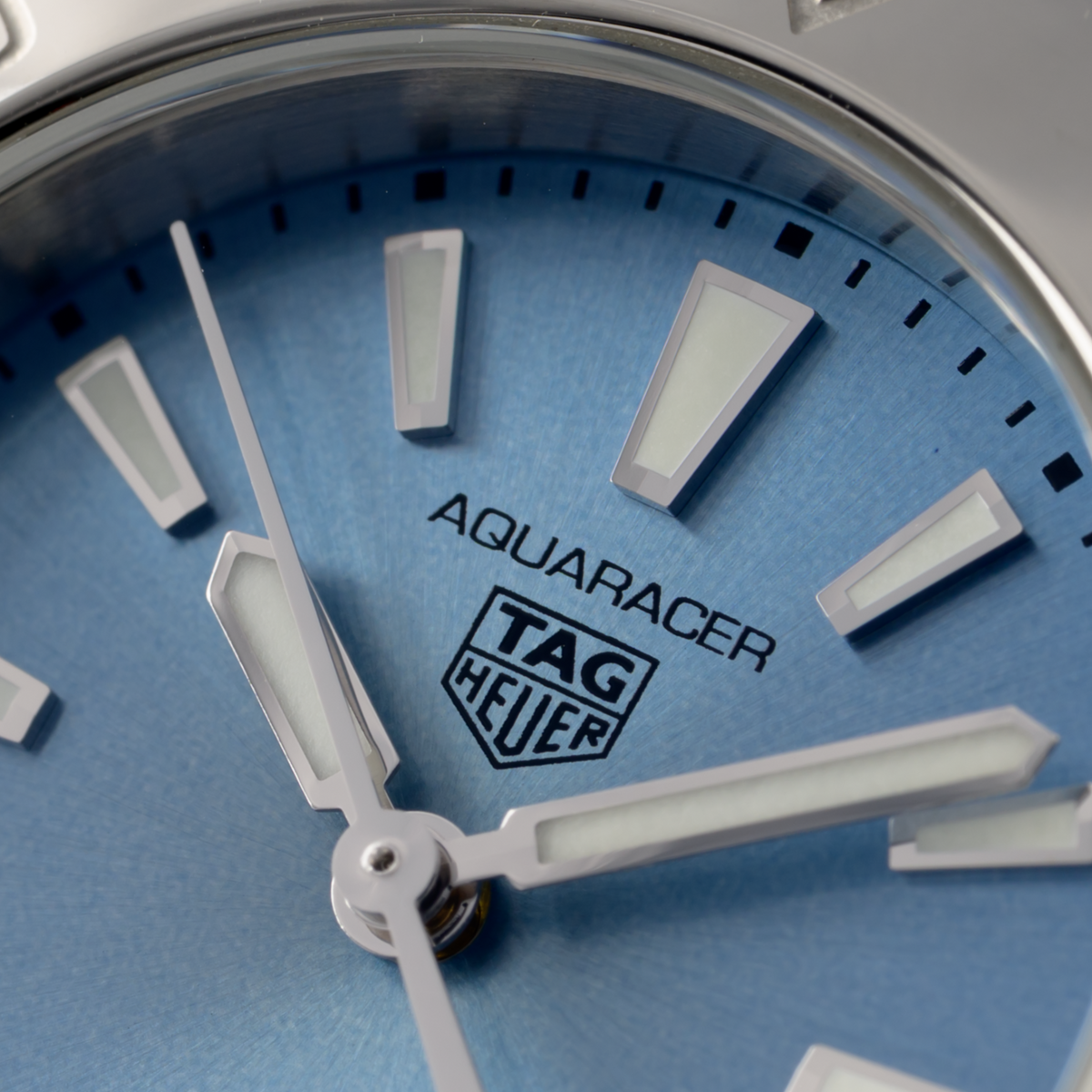 TAG Heuer Aquaracer Professional WBP1415 Blue Dial 30mm Ladies Watch + B&P4