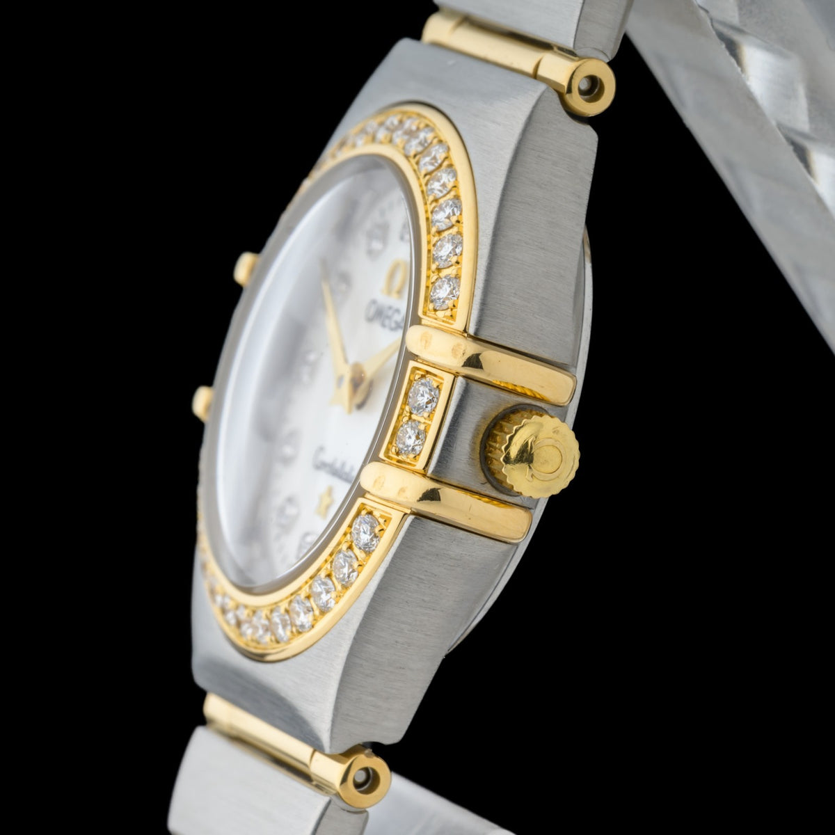 OMEGA Constellation 23mm Factory Diamond MOP Dial 23mm 18k Gold Ladies Watch1